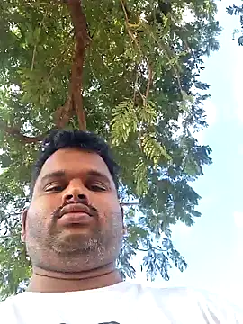 Snapshot of Indianboytelugu chatting on 01-14-25, 02:50 Indianboytelugu online show from 01-14-25, 02:50