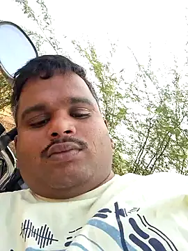 Snapshot of Indianboytelugu chatting on 02-09-25, 04:25 Indianboytelugu online show from 02-09-25, 04:25