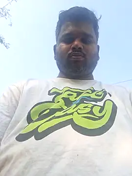 Snapshot of Indianboytelugu chatting on 02-23-25, 07:17 Indianboytelugu online show from 02-23-25, 07:17