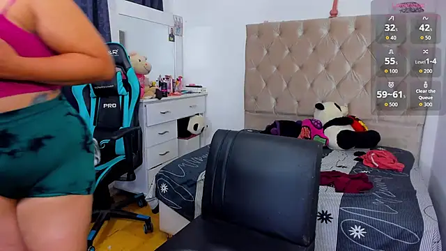 lulu ferrer online show from 11-21-25, 01:10