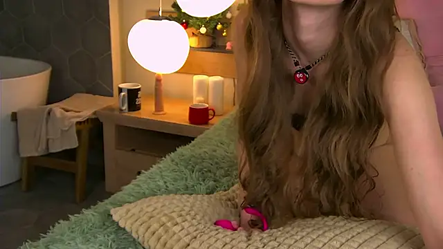 Snapshot of AshleyDouglas chatting on 12-30-24, 02:30 AshleyDouglas online show from 12-30-24, 02:30