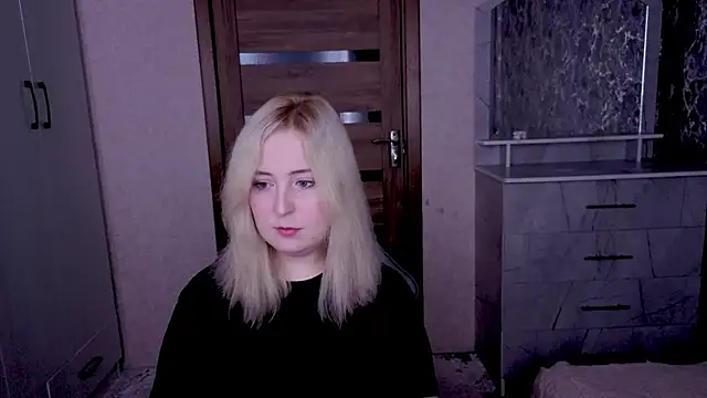 Kristy-Max online show from 03-12-26, 08:15