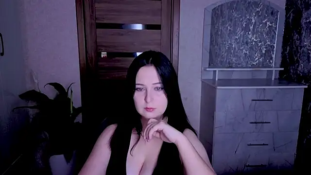 Snapshot of Kristy-Max chatting on 07-15-26, 08:47 Kristy-Max online show from 07-15-26, 08:47