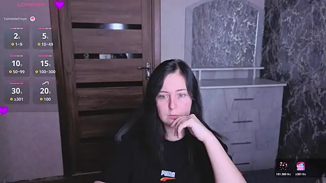 Snapshot of Kristy-Max chatting on 08-09-26, 08:30 Kristy-Max online show from 08-09-26, 08:30