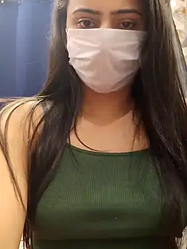 Snapshot of Mylovesana chatting on 05-13-26, 11:29 Mylovesana online show from 05-13-26, 11:29