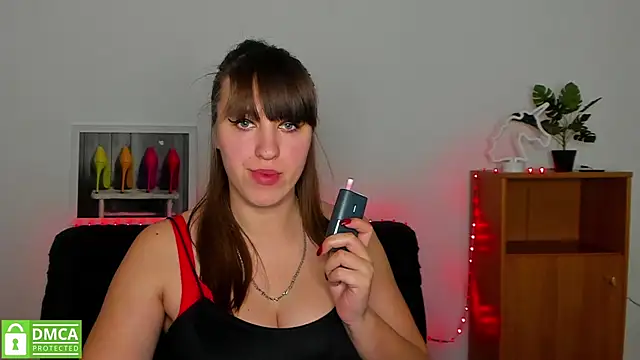 Snapshot of Amali_Ivanna_smit chatting on 01-09-25, 04:06 Amali Ivanna smit online show from 01-09-25, 04:06