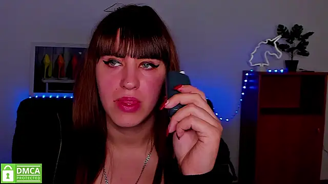 Snapshot of Amali_Ivanna_smit chatting on 02-06-25, 03:20 Amali Ivanna smit online show from 02-06-25, 03:20