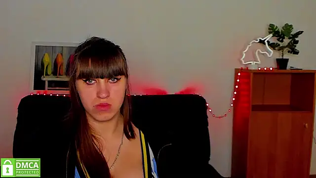 Snapshot of Amali_Ivanna_smit chatting on 02-10-25, 03:21 Amali Ivanna smit online show from 02-10-25, 03:21