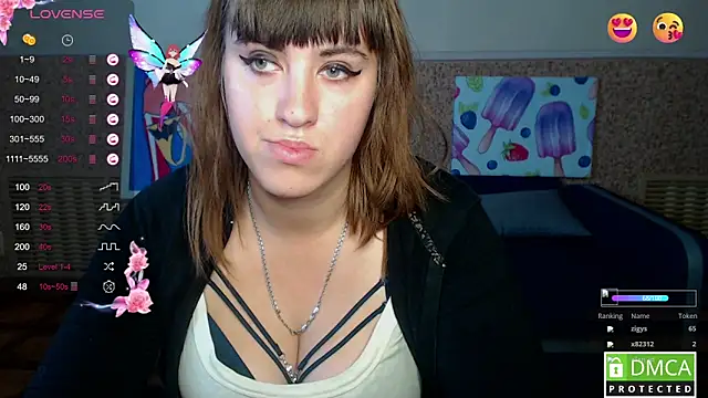 Snapshot of Amali_Ivanna_smit chatting on 10-10-25, 11:31 Amali Ivanna smit online show from 10-10-25, 11:31
