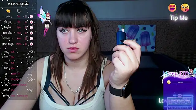 Snapshot of Amali_Ivanna_smit chatting on 02-27-26, 12:27 Amali Ivanna smit online show from 02-27-26, 12:27