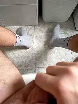 user 662 online show from 02-22-25, 09:56