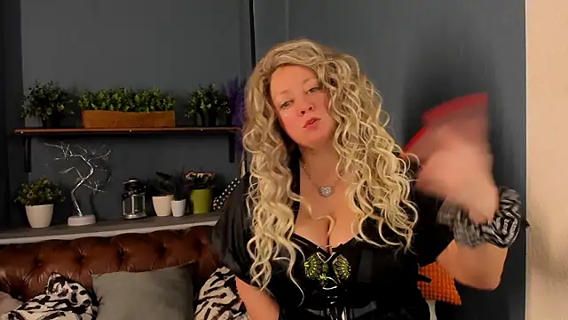 JesiaFoxi online show from 02-19-26, 02:57