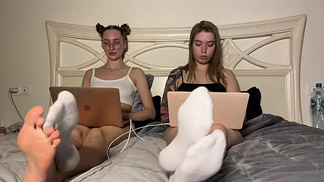 Snapshot of urmissalice chatting on 12-29-24, 10:36 urmissalice online show from 12-29-24, 10:36