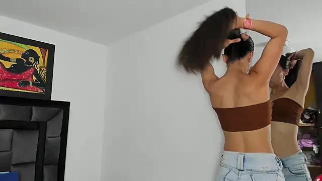 Snapshot of tatiana_valencia chatting on 01-28-25, 08:58 tatiana valencia online show from 01-28-25, 08:58