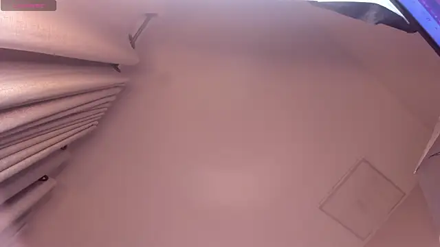 Giovanna oliveira online show from 10-15-25, 06:57