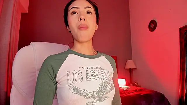 Giovanna oliveira online show from 02-27-26, 06:35