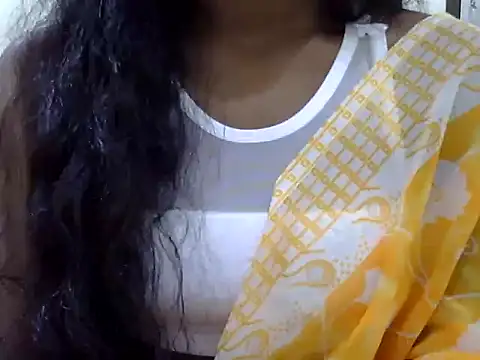 Snapshot of purple_69 chatting on 01-26-25, 05:45 purple 69 online show from 01-26-25, 05:45