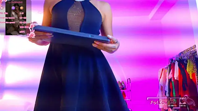 Snapshot of CampbelGinger chatting on 11-28-25, 02:03 CampbelGinger online show from 11-28-25, 02:03