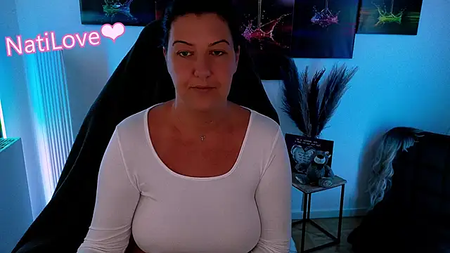 NatiLove35 online show from 10-26-25, 07:03