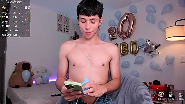 Snapshot of angel_bless19 chatting on 11-26-25, 08:10 angel bless19 online show from 11-26-25, 08:10