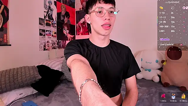 Snapshot of angel_bless19 chatting on 02-20-26, 08:09 angel bless19 online show from 02-20-26, 08:09