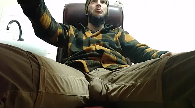 hardbigcock16 online show from 12-07-24, 07:38