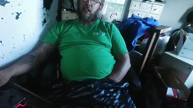 Snapshot of slickwill123 chatting on 05-30-26, 12:52 slickwill123 online show from 05-30-26, 12:52