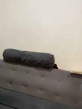 Cocowett online show from 02-04-25, 04:37