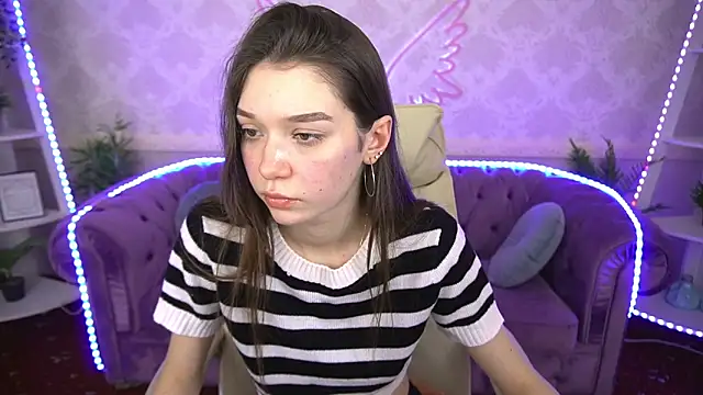 Snapshot of Cherry_Wipe chatting on 01-27-25, 02:13 Cherry Wipe online show from 01-27-25, 02:13