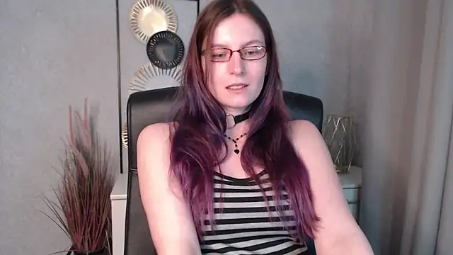 emmaxDelight online show from 12-06-24, 07:45