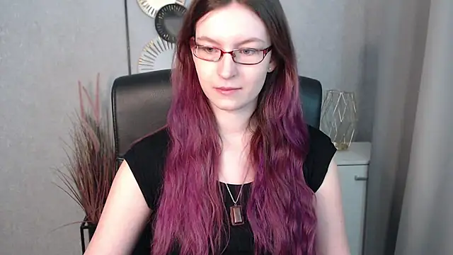 emmaxDelight online show from 01-21-25, 08:19