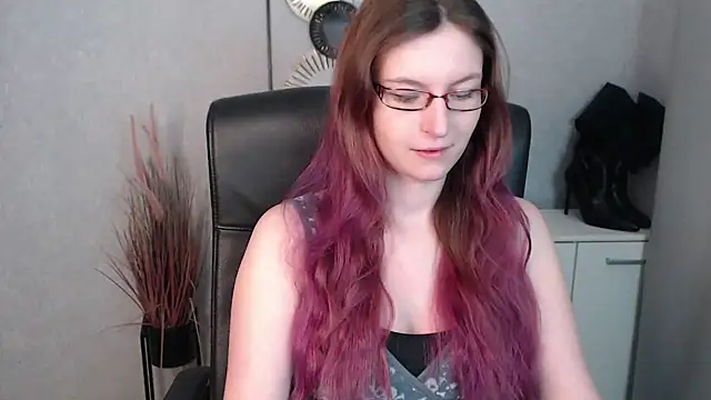 emmaxDelight online show from 02-12-25, 06:40