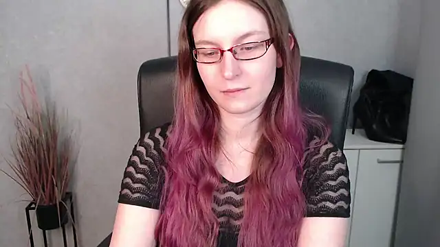 emmaxDelight online show from 02-13-25, 12:43