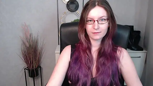 emmaxDelight online show from 02-26-25, 12:47