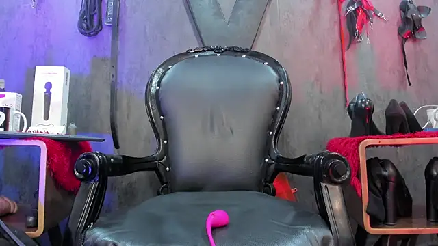 Carolina Arias online show from 01-27-25, 11:33