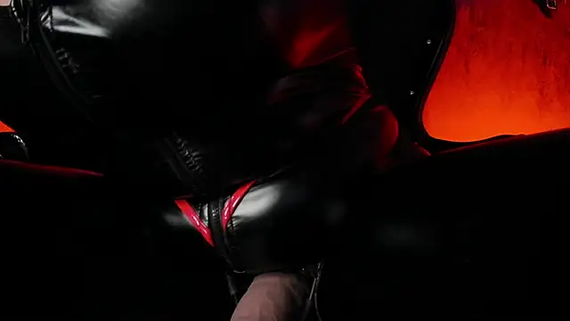 Carolina Arias online show from 03-04-25, 12:50