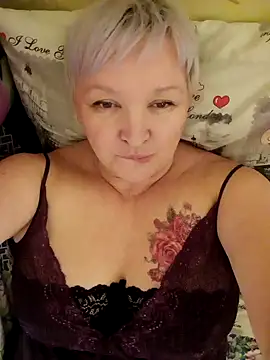 Snapshot of ForgetMeNot50 chatting on 01-02-25, 09:07 ForgetMeNot50 online show from 01-02-25, 09:07