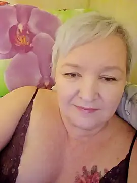 Snapshot of ForgetMeNot50 chatting on 01-05-25, 01:24 ForgetMeNot50 online show from 01-05-25, 01:24