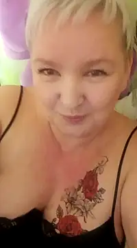 Snapshot of ForgetMeNot50 chatting on 01-22-25, 10:26 ForgetMeNot50 online show from 01-22-25, 10:26