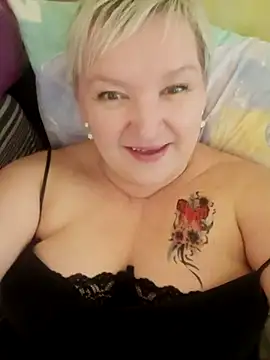 Snapshot of ForgetMeNot50 chatting on 02-23-25, 08:39 ForgetMeNot50 online show from 02-23-25, 08:39