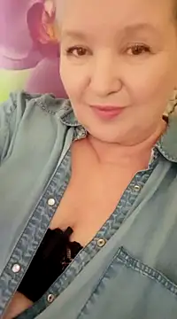 Snapshot of ForgetMeNot50 chatting on 03-06-25, 11:20 ForgetMeNot50 online show from 03-06-25, 11:20