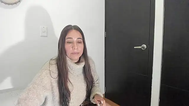 electra hunt online show from 12-14-24, 11:45