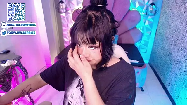 toky doll online show from 02-20-26, 11:16