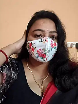 neelu-hoty online show from 01-25-25, 04:03