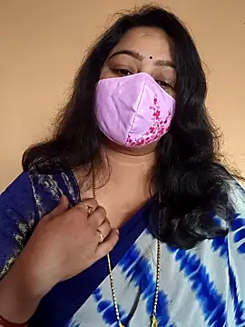 neelu-hoty online show from 01-26-25, 07:32