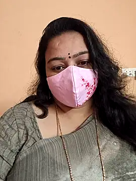 neelu-hoty online show from 02-06-25, 02:37