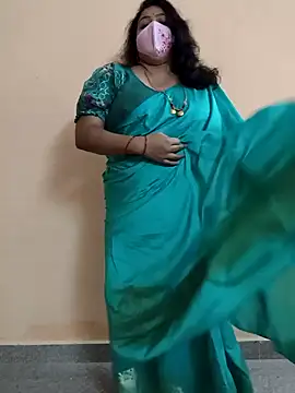 neelu-hoty online show from 02-09-25, 04:07