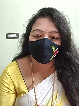 neelu-hoty online show from 02-25-26, 04:27