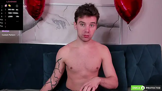 ArthurWhitee online show from 02-11-25, 03:50