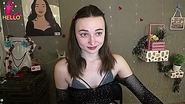  Barbie Kiss  online show from 03-01-25, 06:35